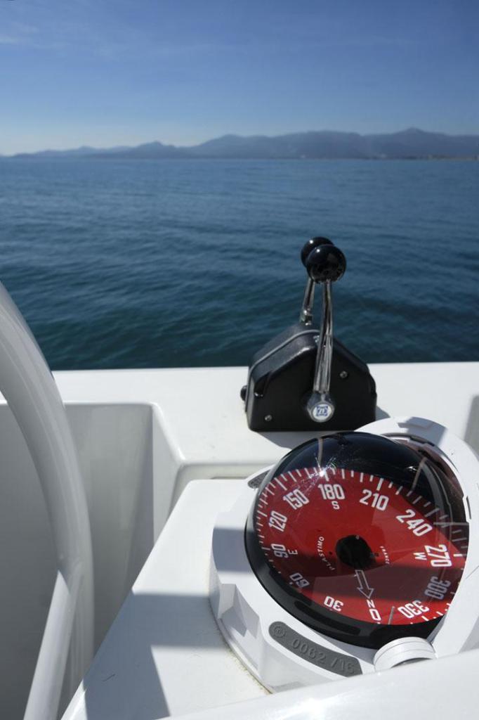 Catana  53