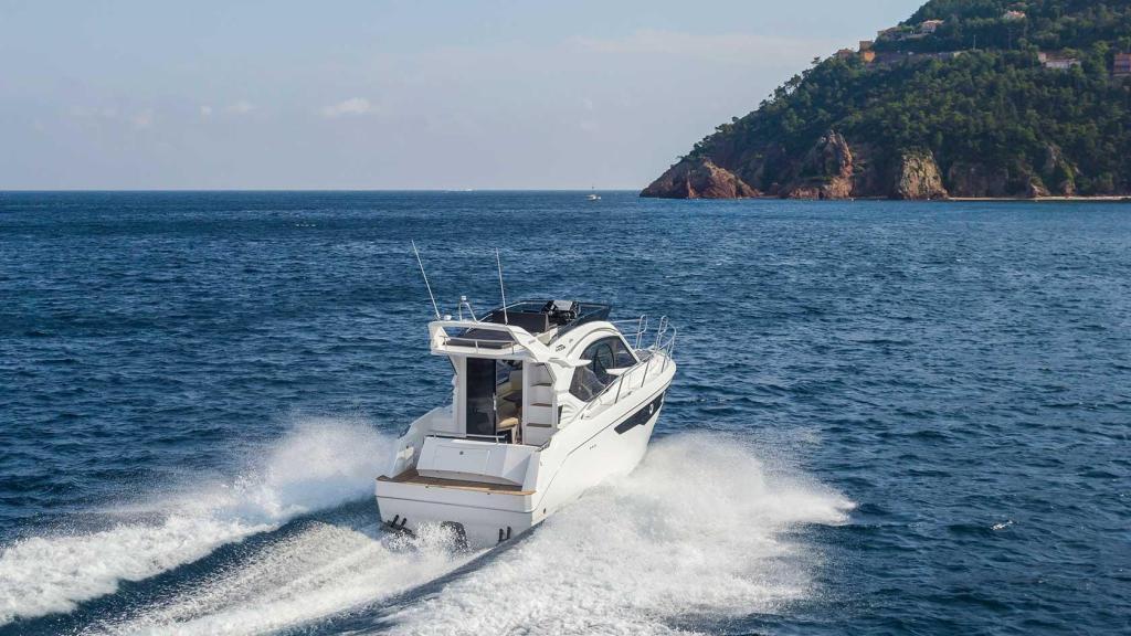 Galeon 300 Fly