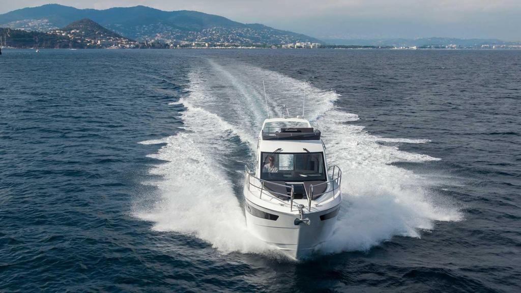 Galeon 300 Fly