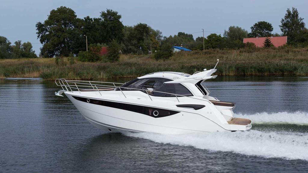 Galeon 305 HTS