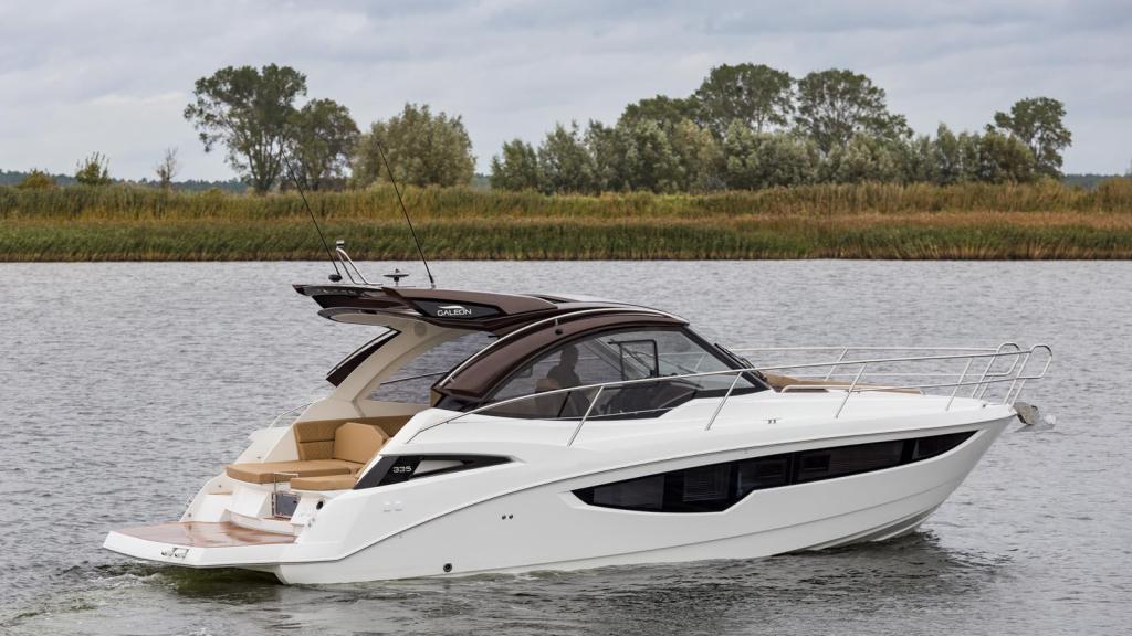 Galeon 335 HTS