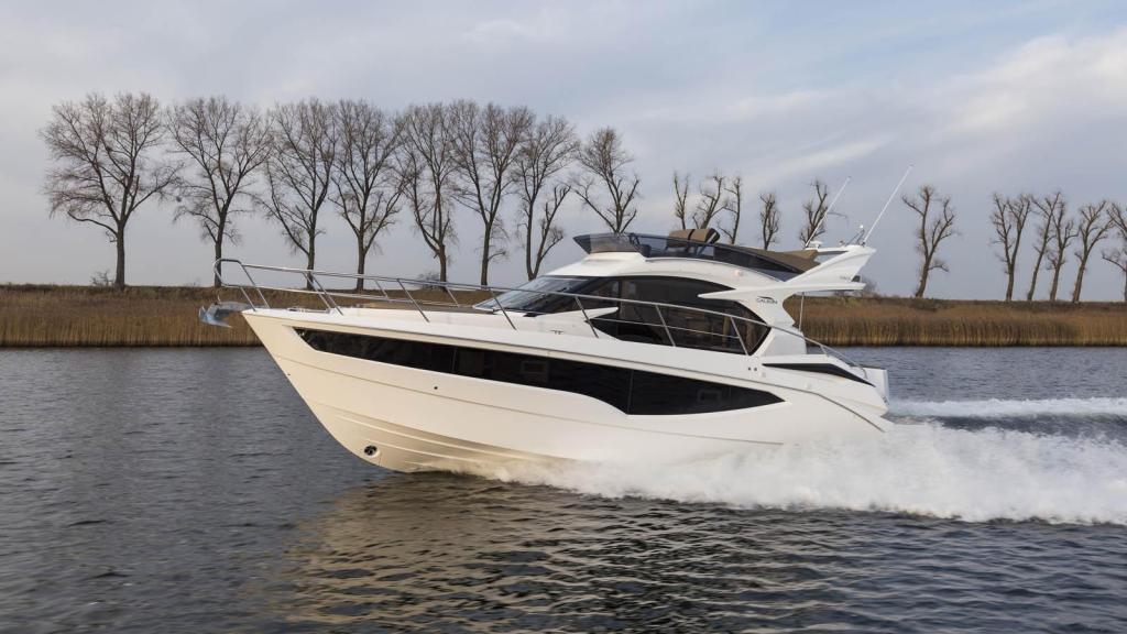Galeon 360 Fly