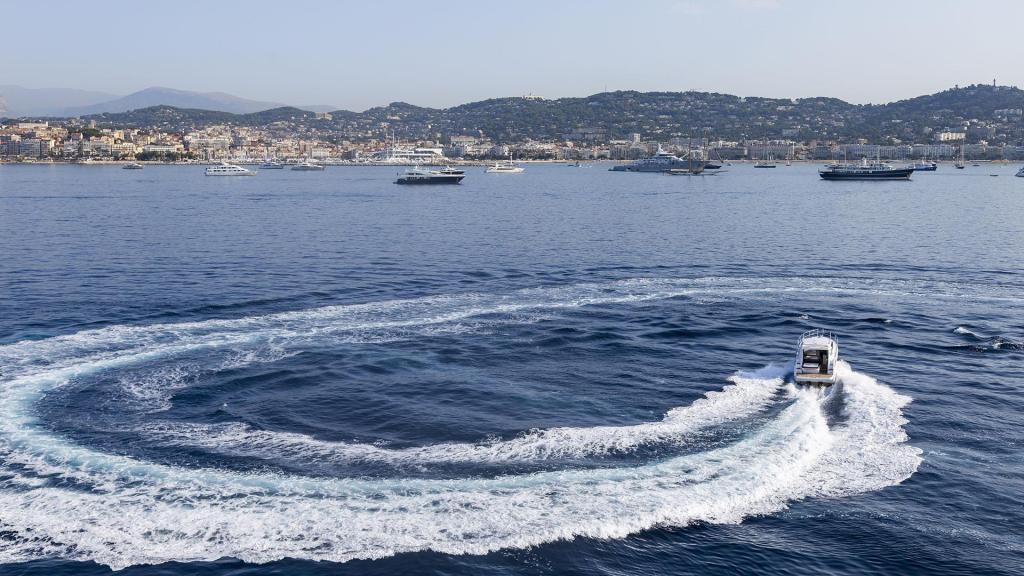 Galeon 365 HTS
