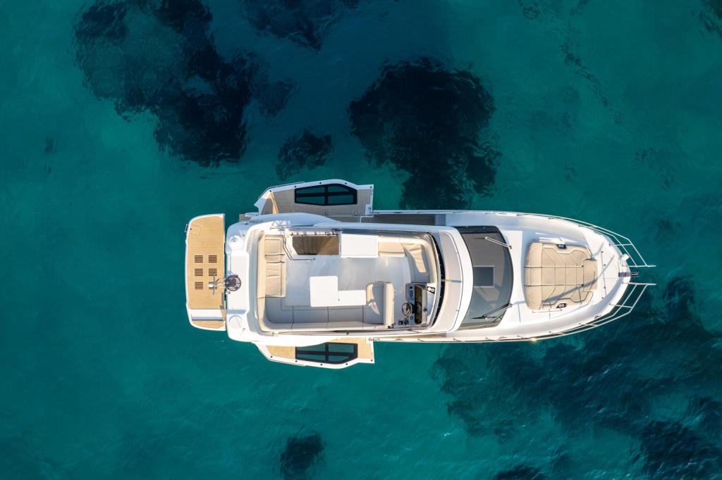 Galeon 440 FLy