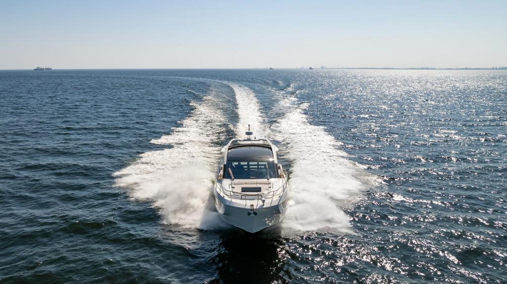 Galeon 450 HTC
