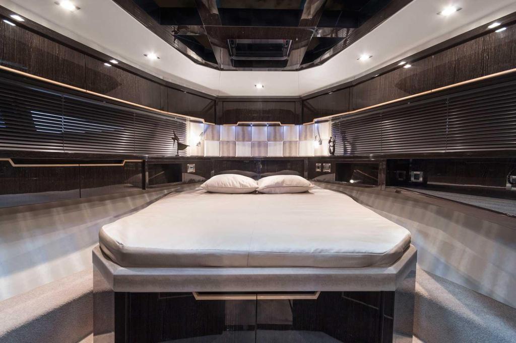 Galeon 485 HTS