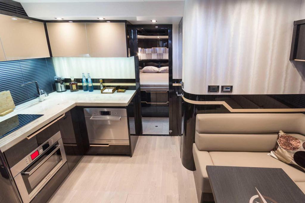 Galeon 485 HTS