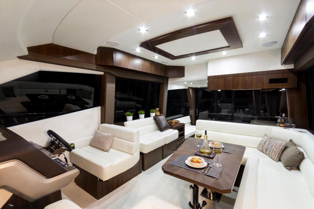 Galeon 500 Fly