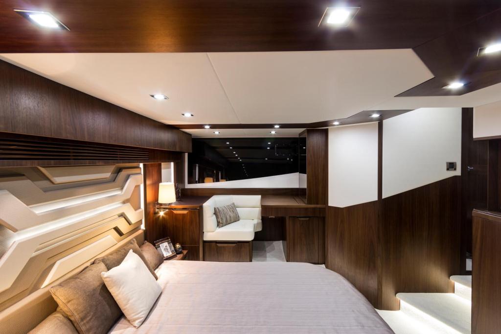 Galeon 500 Fly