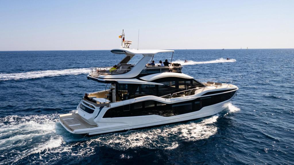 Galeon 560 Fly