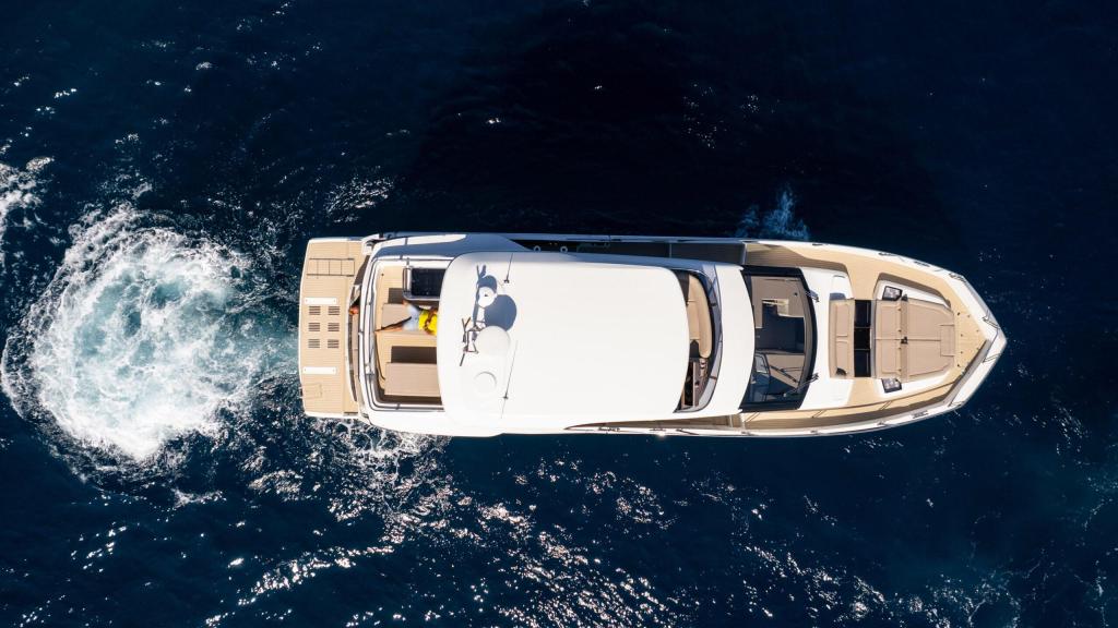 Galeon 560 Fly