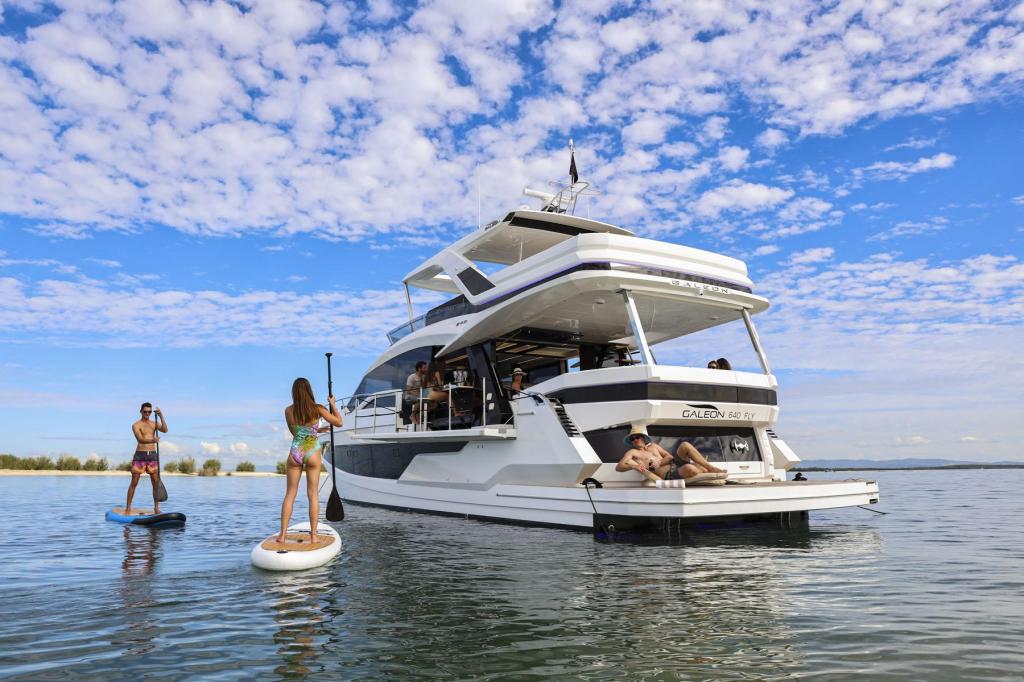 Galeon 640 Fly