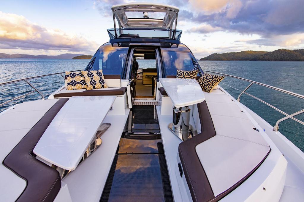Galeon 640 Fly