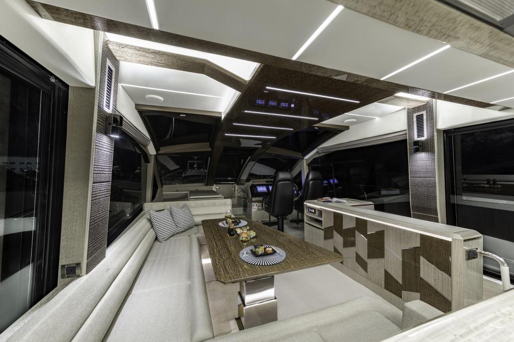 Galeon 640 Fly