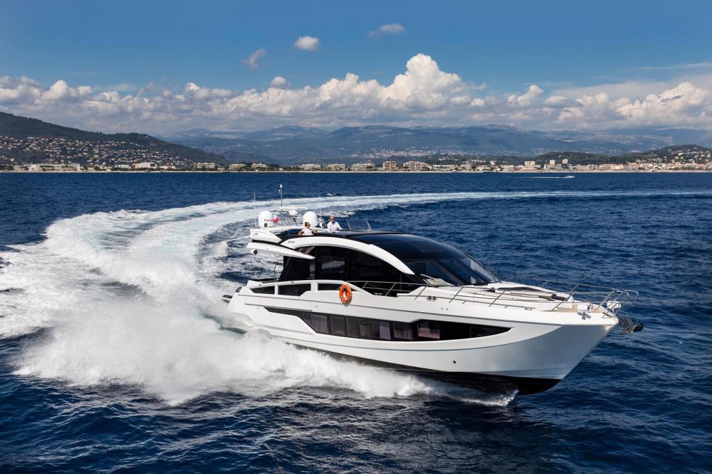Galeon 650 Skydeck