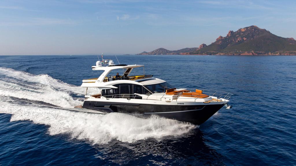 Galeon 680 Fly