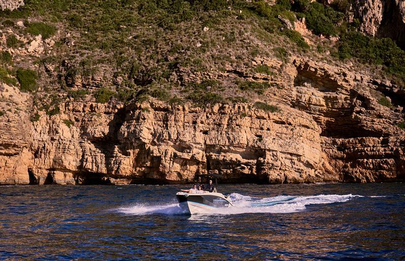 Quicksilver Active 805 Open