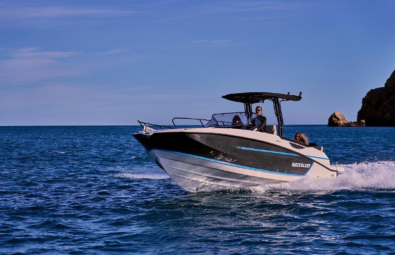 Quicksilver Active 805 Open