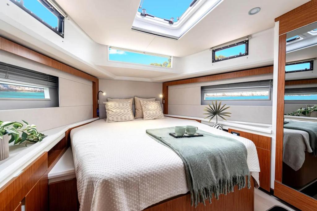 Moody Decksaloon 48