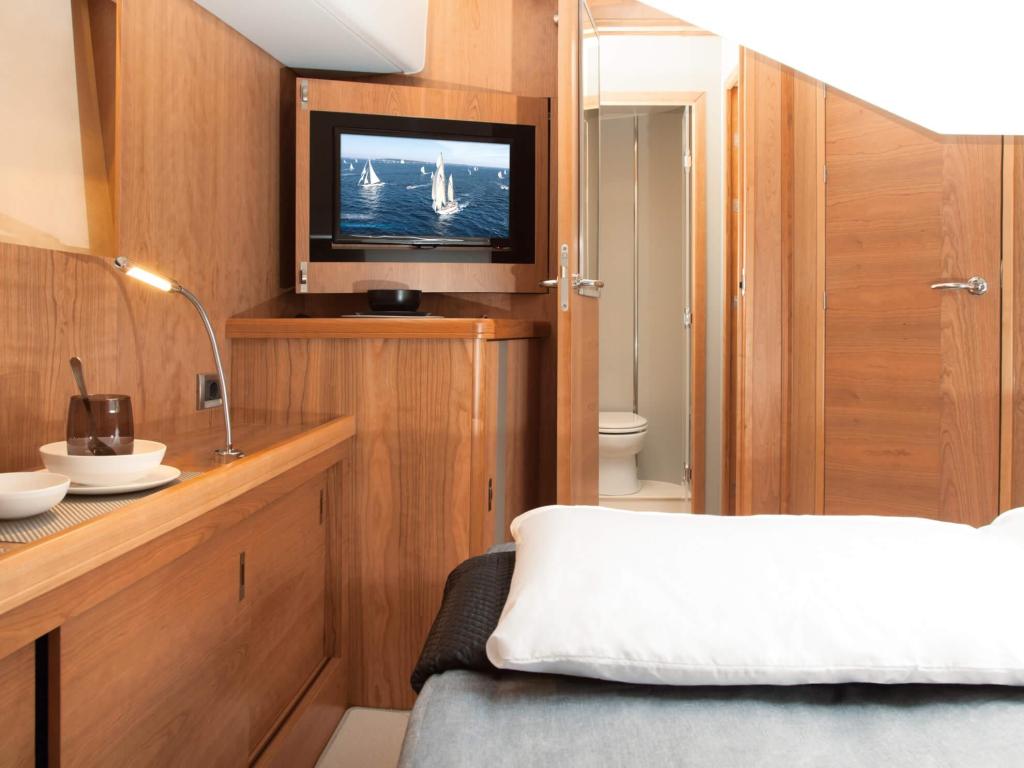 Moody Decksaloon 54