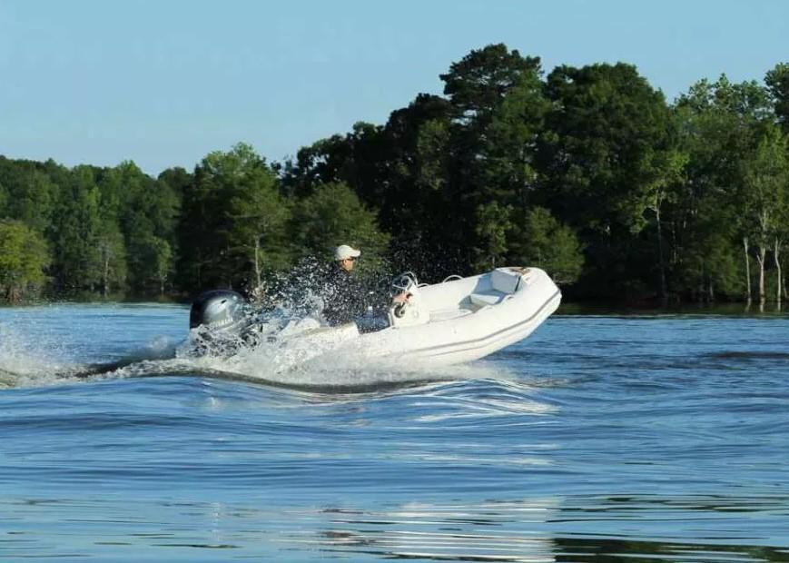 Zodiac Yachtline 400