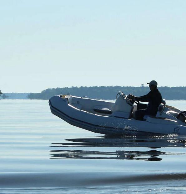 Zodiac Yachtline 490