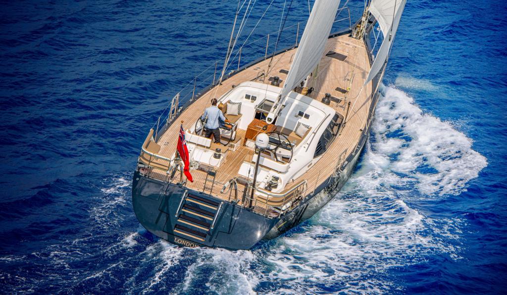 Oyster 675