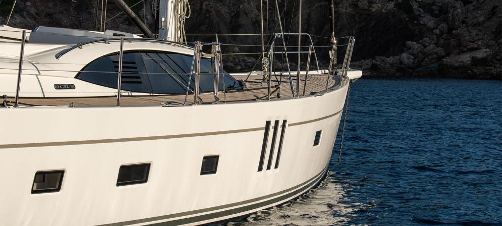 Oyster 745