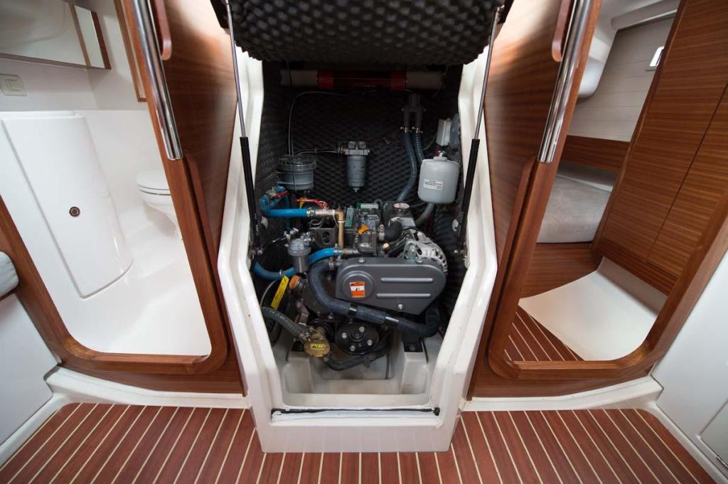 Salona 33