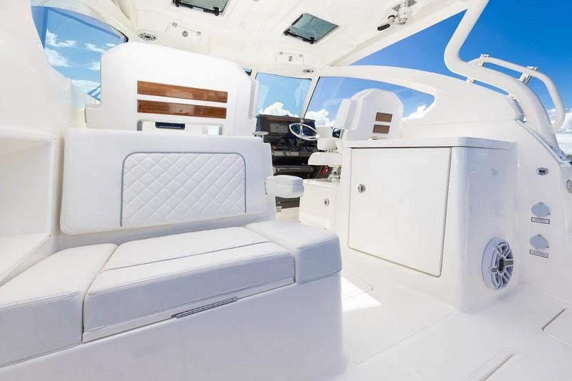Pursuit Dual Console DC 306