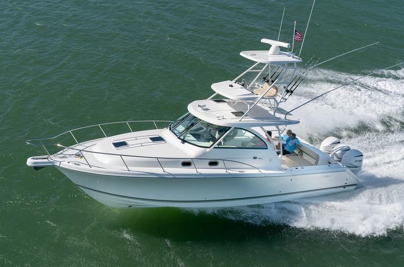 Pursuit Offshore OS 385