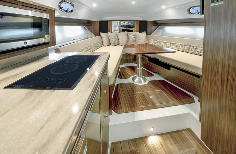 Pursuit Offshore OS 355
