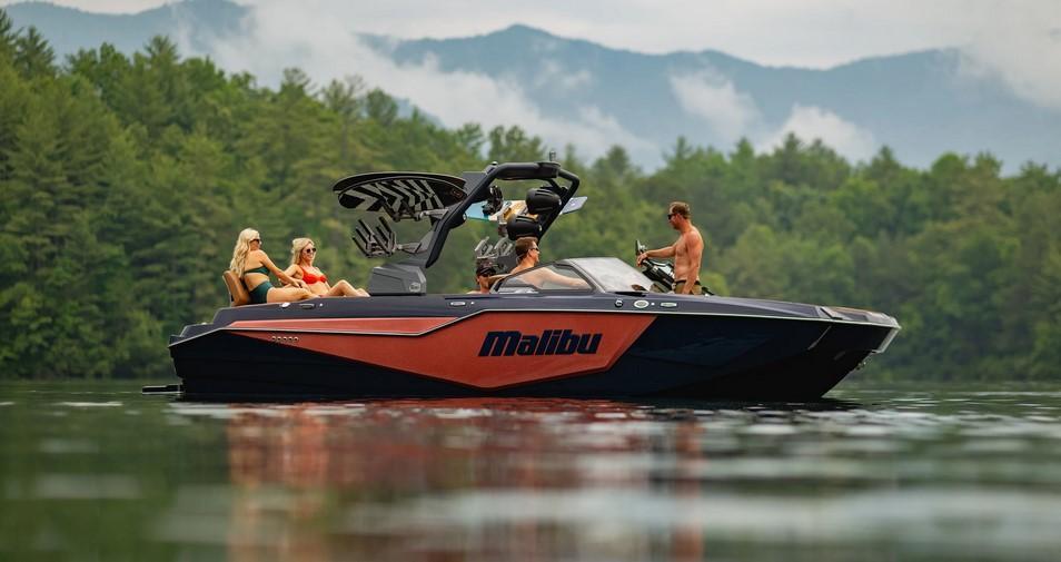 Malibu M242