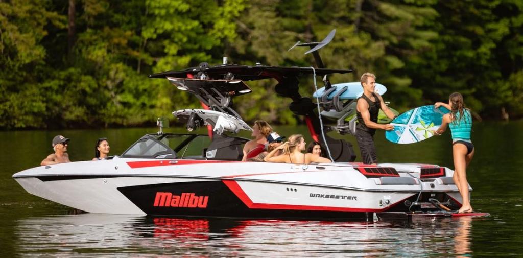Malibu 24 MXZ