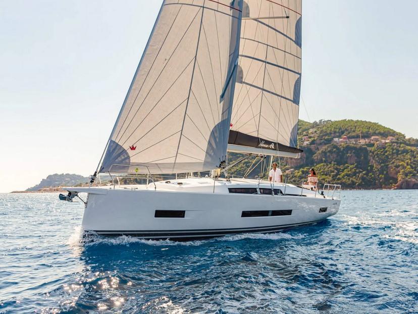Hanse 410