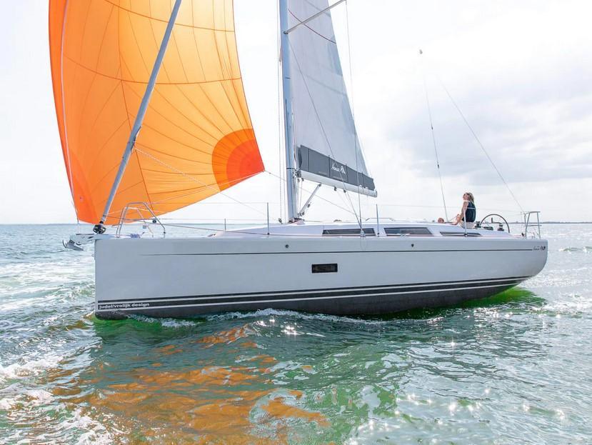 Hanse 348