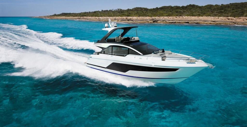 Fairline Squadron 58