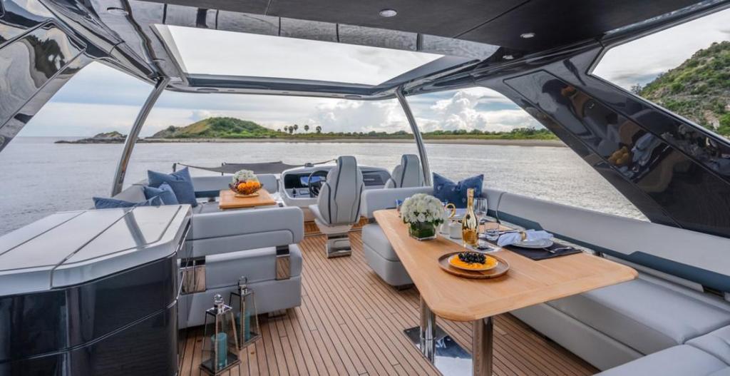 Fairline Squadron 68