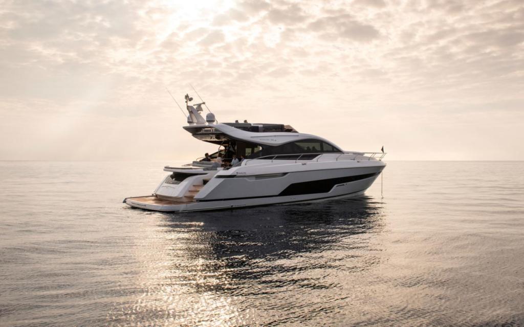 Fairline Phantom 65
