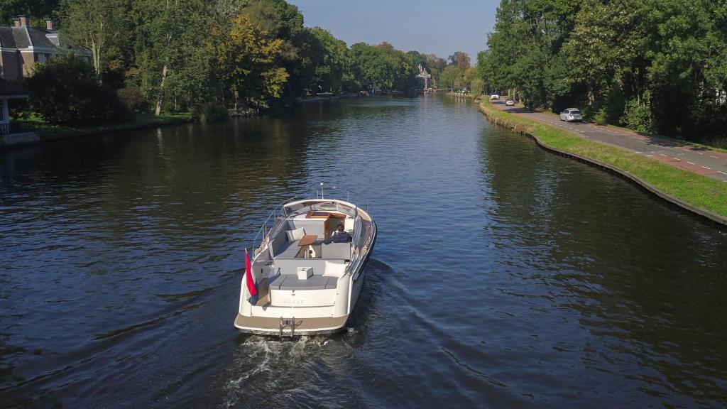 Interboat 950 Cabin