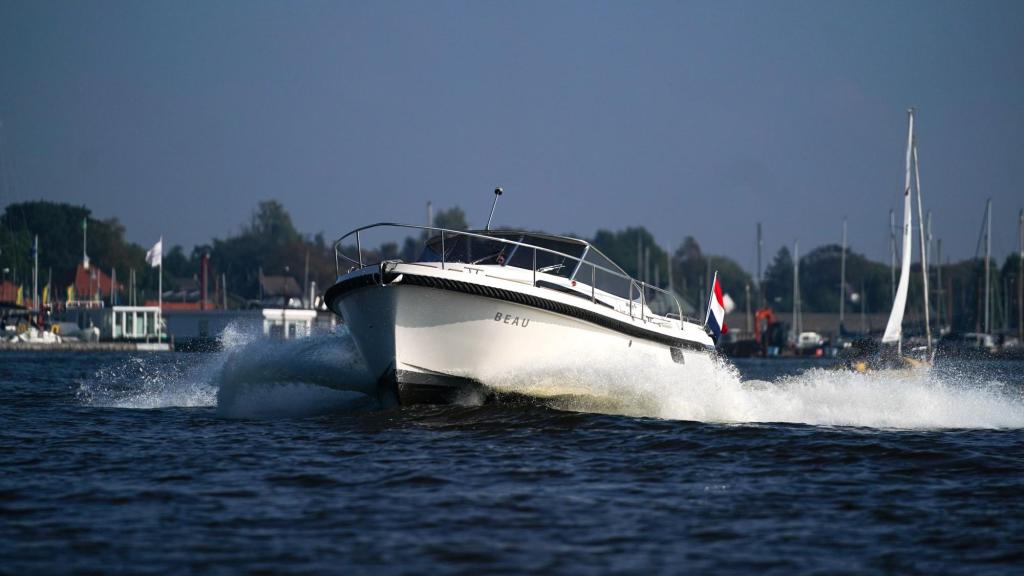 Interboat 950 Cabin