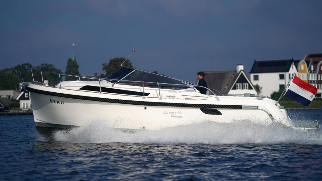 Interboat 950 Cabin