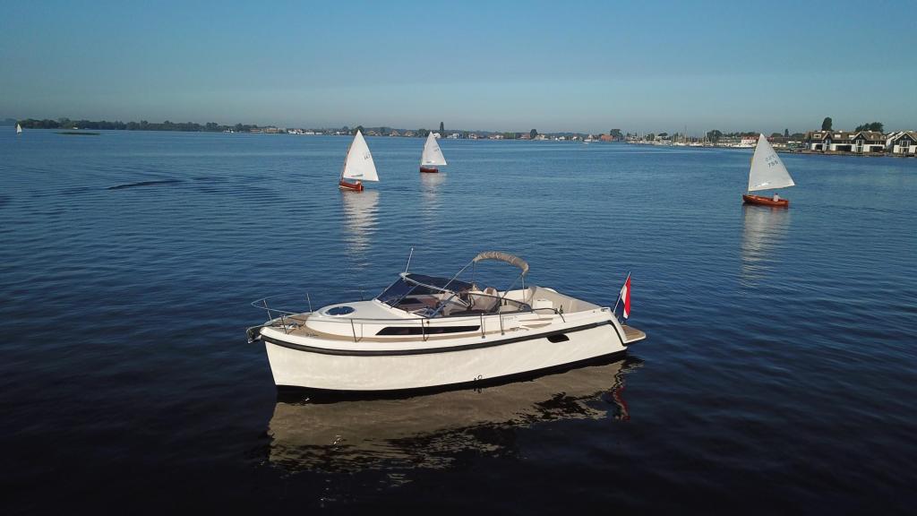 Interboat 950 Cabin