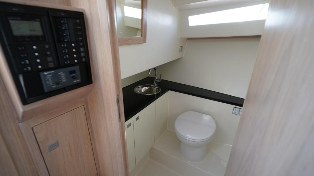 Interboat 950 Cabin