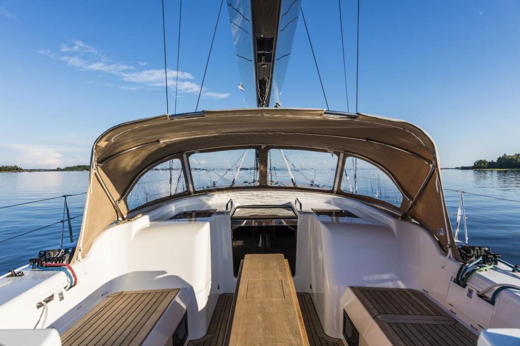 Nautors Swan Swan 54