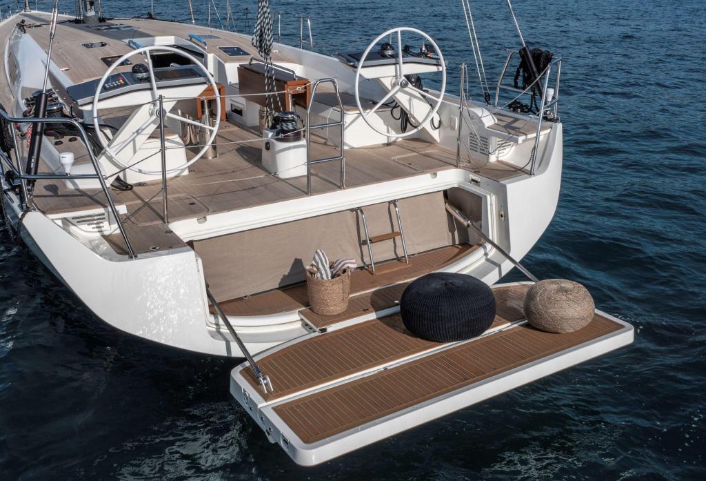 Nautors Swan Swan 55