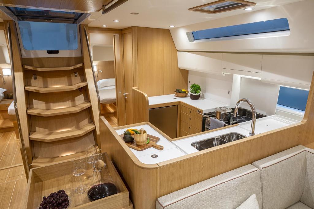 Nautors Swan Swan 58