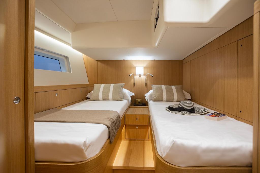 Nautors Swan Swan 58