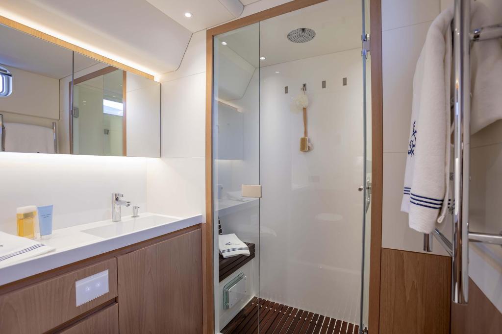 Nautors Swan Swan 65