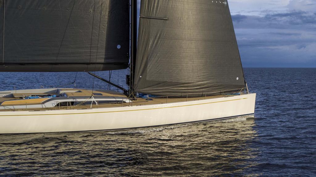 Nautors Swan Swan 98